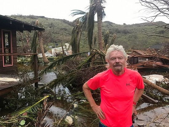 颶風過后，布蘭森在內克島上。圖片來源：視覺中國